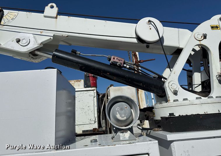 image for item EG2525 2012 Freightliner Business Class M2 Ext. Cab utility / service truck