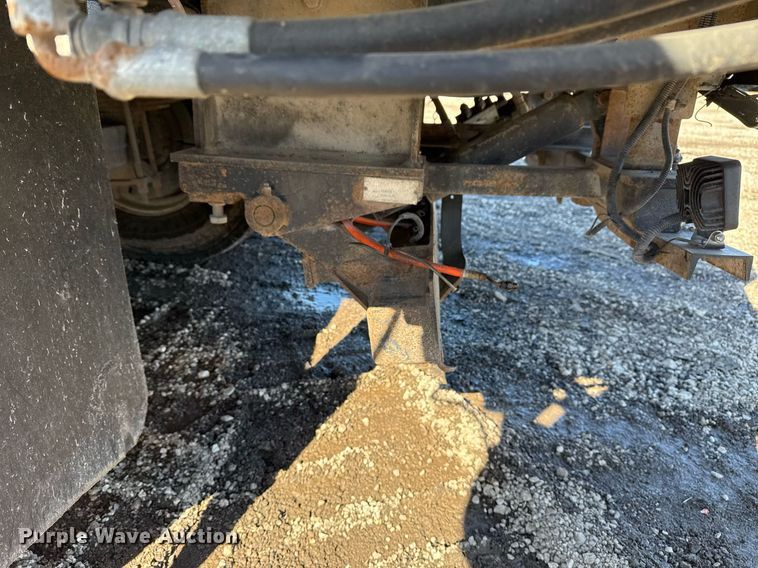 image for item EG2525 2012 Freightliner Business Class M2 Ext. Cab utility / service truck