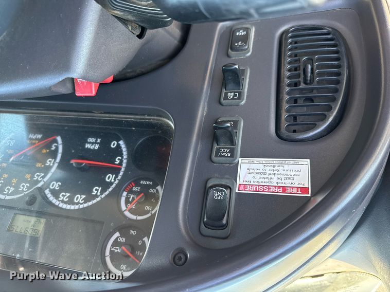 image for item EG2525 2012 Freightliner Business Class M2 Ext. Cab utility / service truck