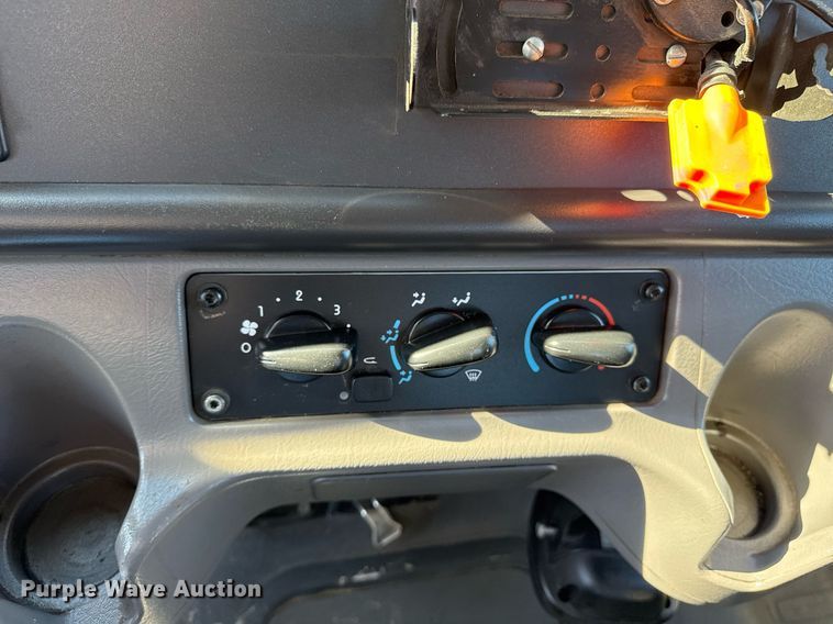 image for item EG2525 2012 Freightliner Business Class M2 Ext. Cab utility / service truck