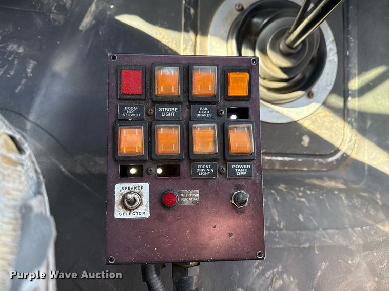 image for item EG2525 2012 Freightliner Business Class M2 Ext. Cab utility / service truck