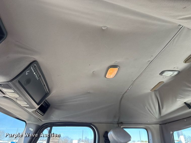 image for item EG2525 2012 Freightliner Business Class M2 Ext. Cab utility / service truck