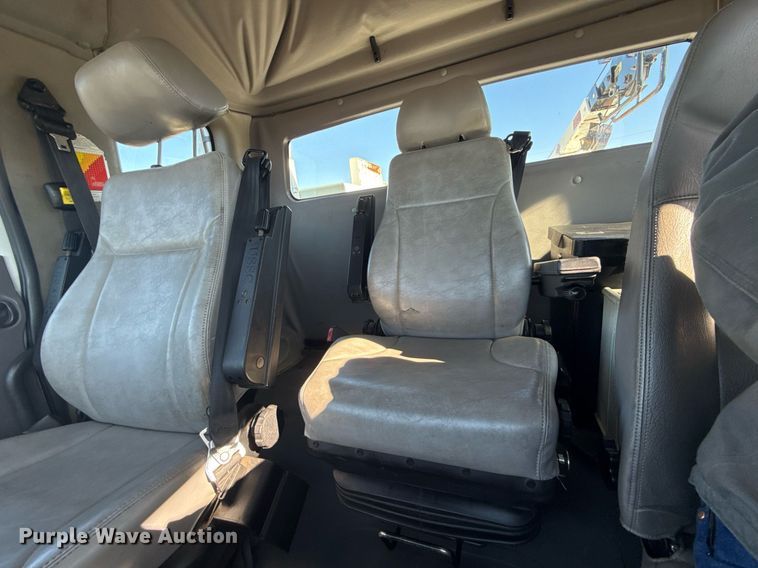 image for item EG2525 2012 Freightliner Business Class M2 Ext. Cab utility / service truck