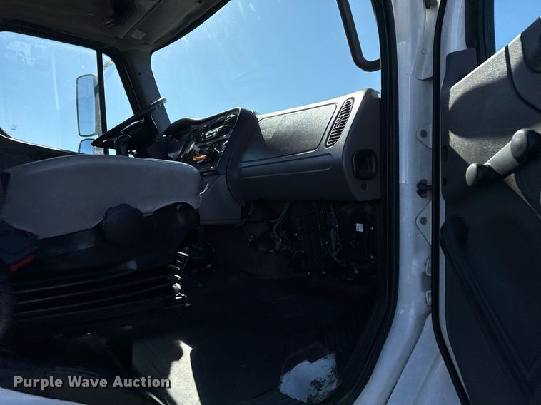 image for item EG2525 2012 Freightliner Business Class M2 Ext. Cab utility / service truck