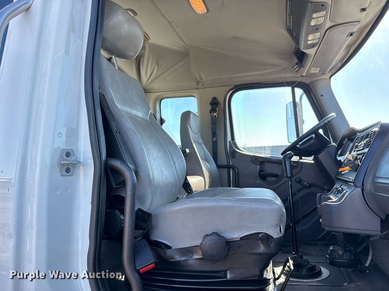 image for item EG2525 2012 Freightliner Business Class M2 Ext. Cab utility / service truck