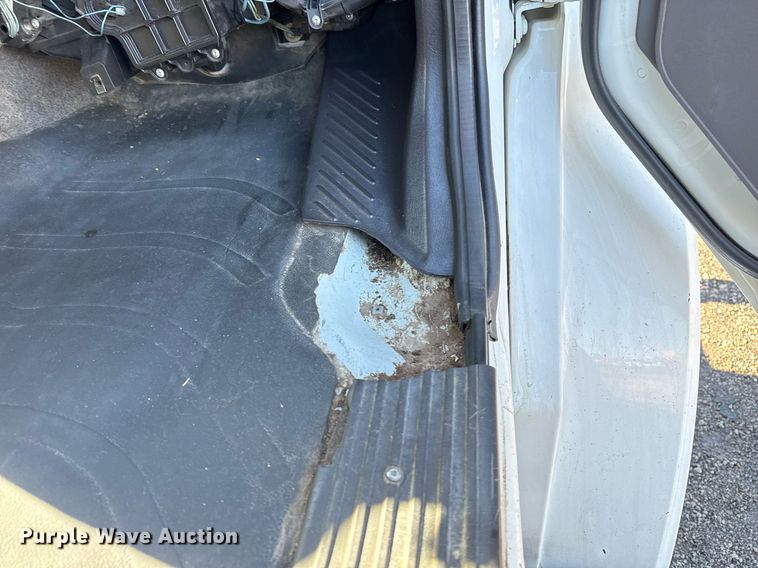 image for item EG2525 2012 Freightliner Business Class M2 Ext. Cab utility / service truck