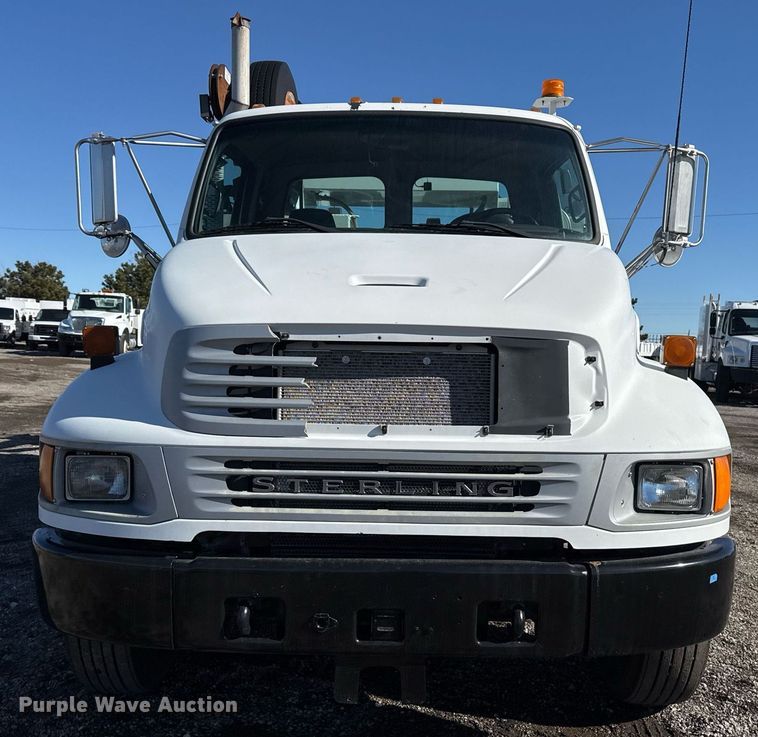 image for item EG2526 2005 Sterling Acterra utility / service truck