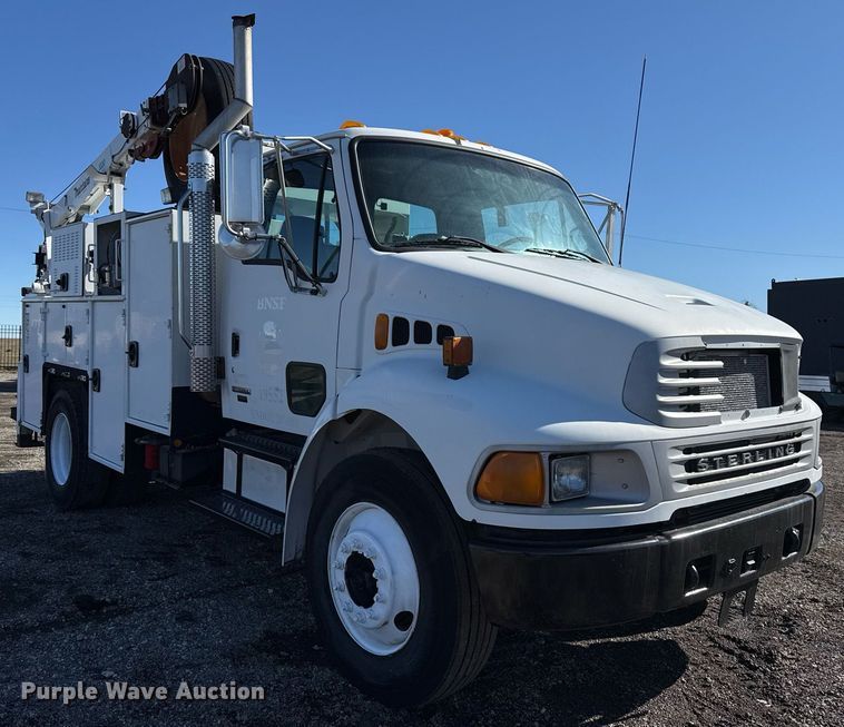 image for item EG2526 2005 Sterling Acterra utility / service truck
