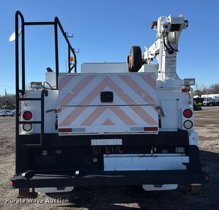 image for item EG2526 2005 Sterling Acterra utility / service truck