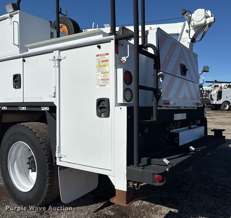 image for item EG2526 2005 Sterling Acterra utility / service truck