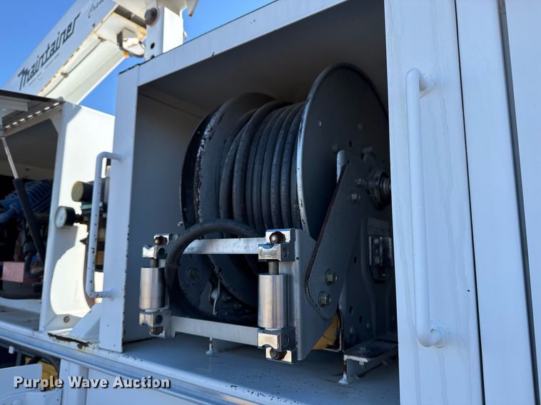 image for item EG2526 2005 Sterling Acterra utility / service truck