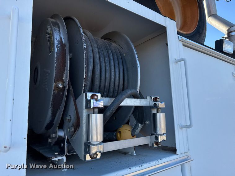 image for item EG2526 2005 Sterling Acterra utility / service truck