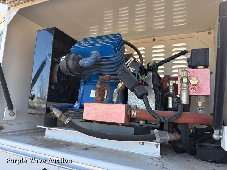 image for item EG2526 2005 Sterling Acterra utility / service truck