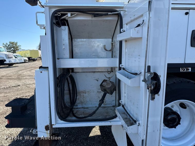 image for item EG2526 2005 Sterling Acterra utility / service truck