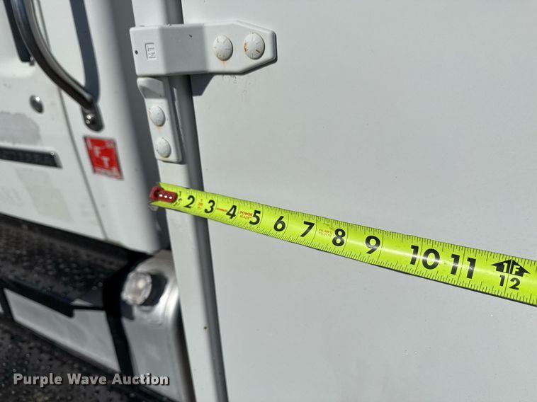 image for item EG2526 2005 Sterling Acterra utility / service truck