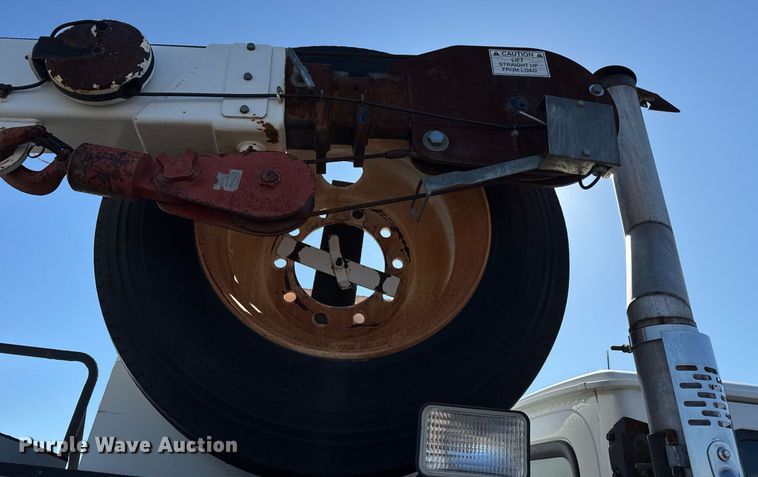 image for item EG2526 2005 Sterling Acterra utility / service truck