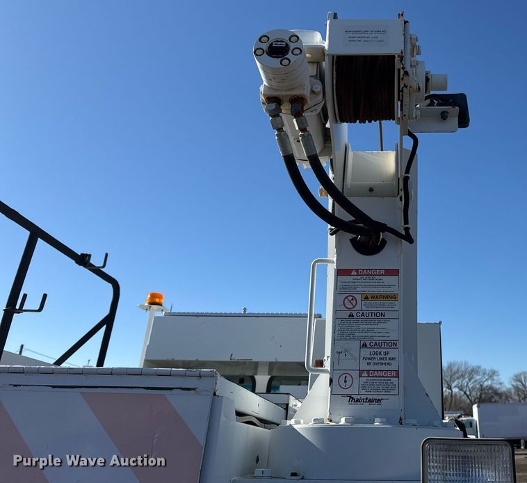 image for item EG2526 2005 Sterling Acterra utility / service truck