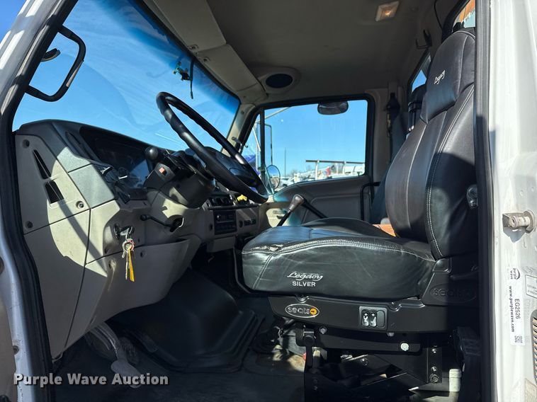 image for item EG2526 2005 Sterling Acterra utility / service truck