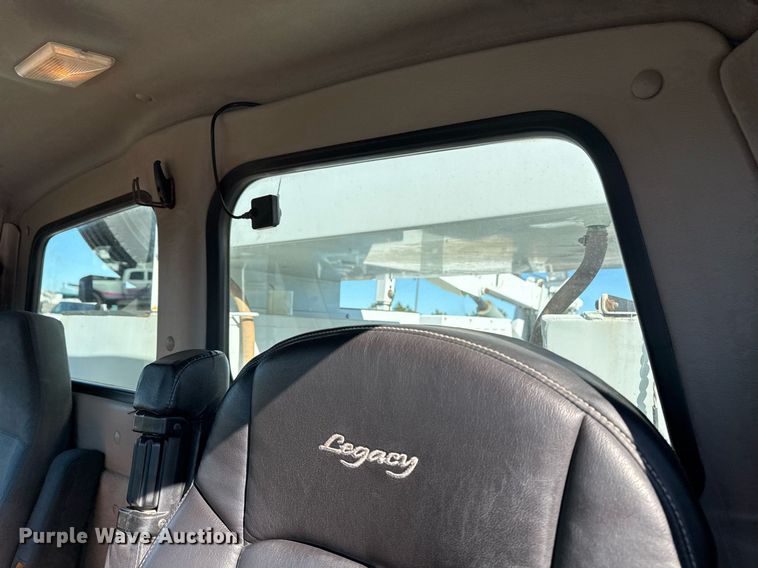 image for item EG2526 2005 Sterling Acterra utility / service truck