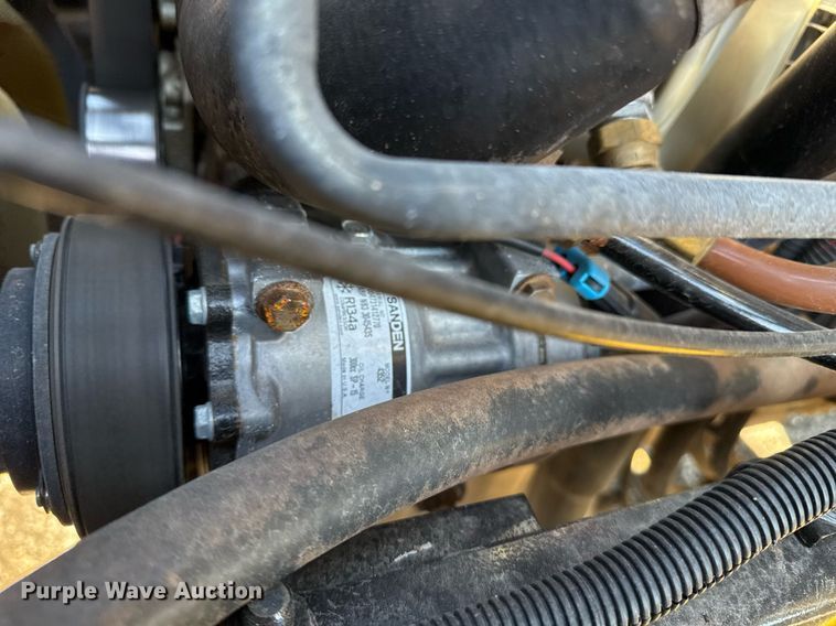 image for item EG2526 2005 Sterling Acterra utility / service truck