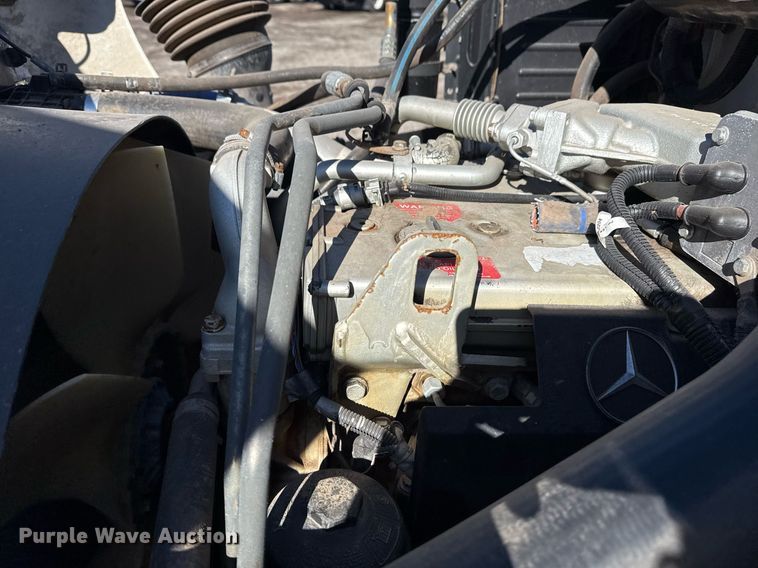 image for item EG2526 2005 Sterling Acterra utility / service truck