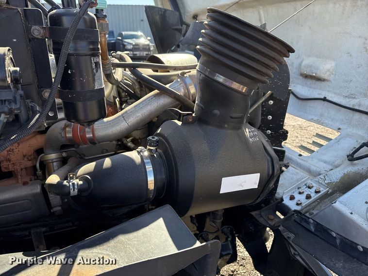 image for item EG2526 2005 Sterling Acterra utility / service truck