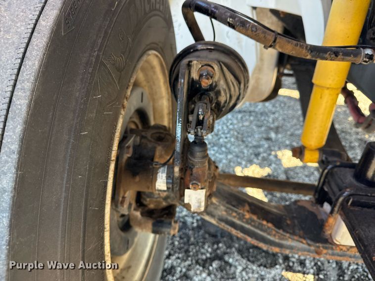 image for item EG2526 2005 Sterling Acterra utility / service truck