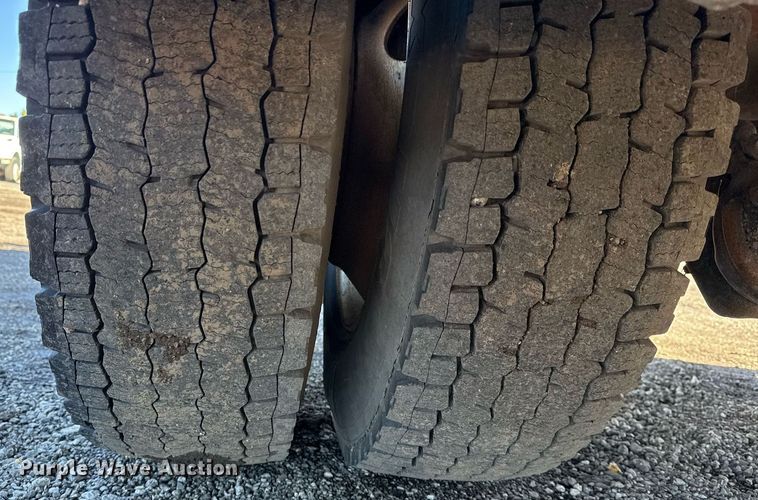 image for item EG2526 2005 Sterling Acterra utility / service truck