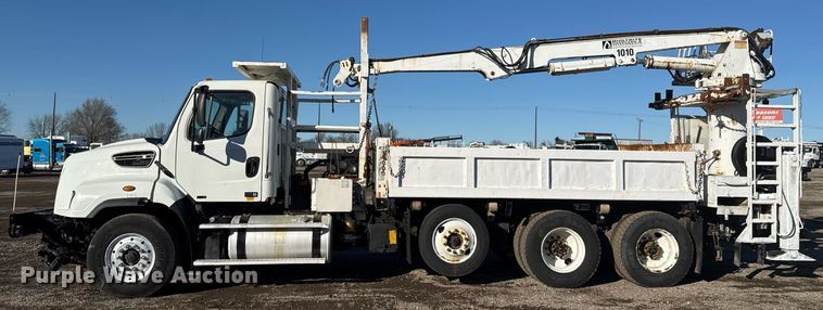 image for item EG2529 2014 Freightliner 114SD grapple crane truck