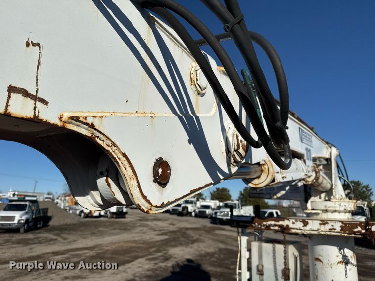 image for item EG2529 2014 Freightliner 114SD grapple crane truck