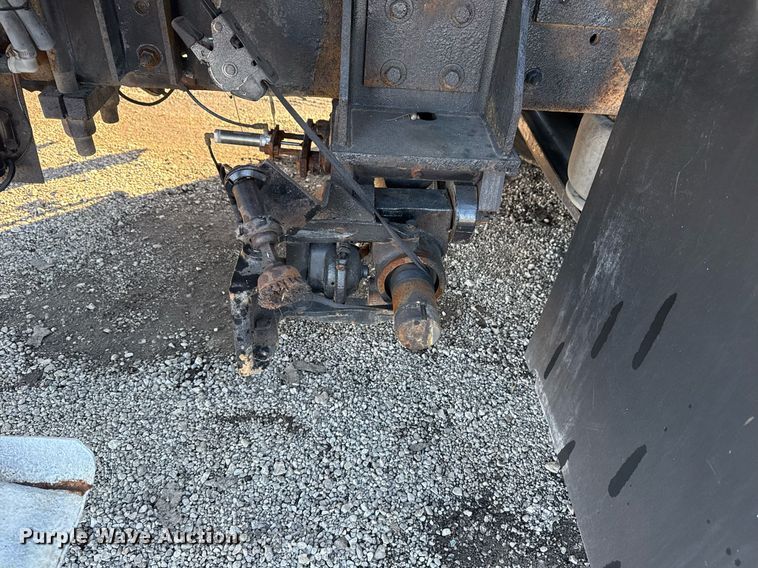 image for item EG2529 2014 Freightliner 114SD grapple crane truck