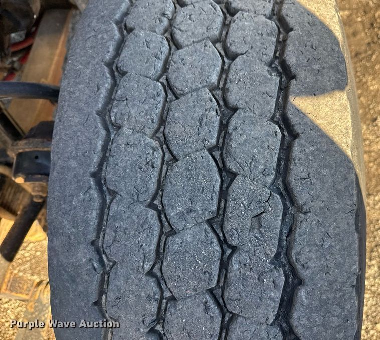 image for item EG2529 2014 Freightliner 114SD grapple crane truck