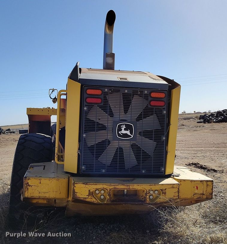 image for item EH0143 2011 John Deere 624K wheel loader