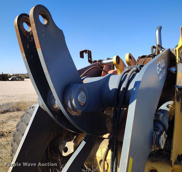image for item EH0143 2011 John Deere 624K wheel loader