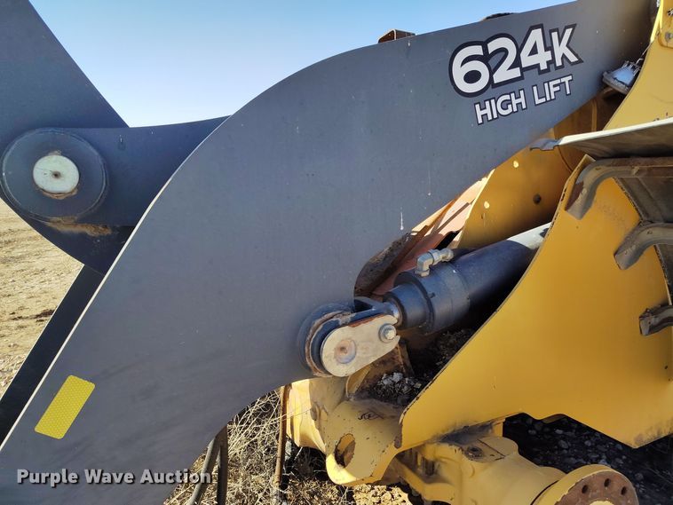 image for item EH0143 2011 John Deere 624K wheel loader