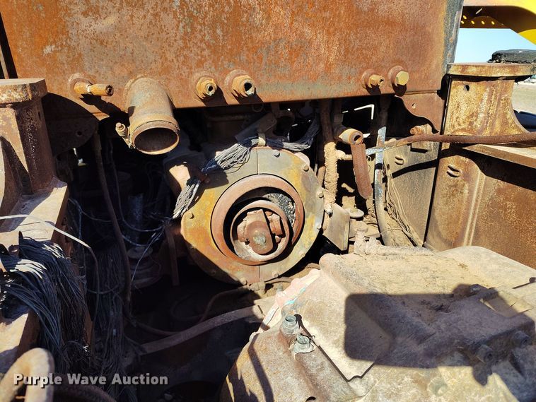 image for item EH0143 2011 John Deere 624K wheel loader