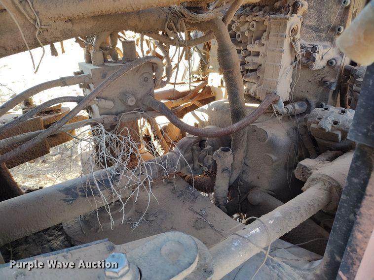 image for item EH0143 2011 John Deere 624K wheel loader