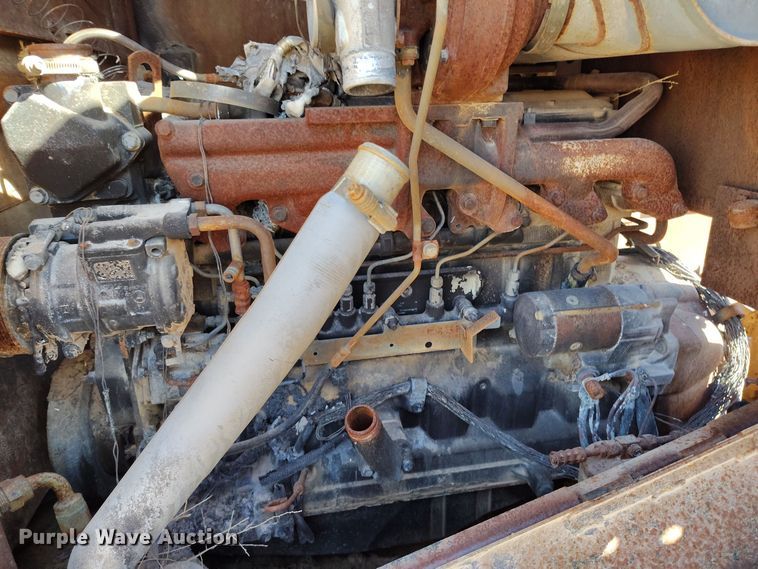 image for item EH0143 2011 John Deere 624K wheel loader