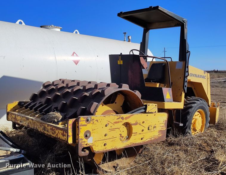 image for item EH0151 Dynapac CA15 II PD single drum vibratory roller