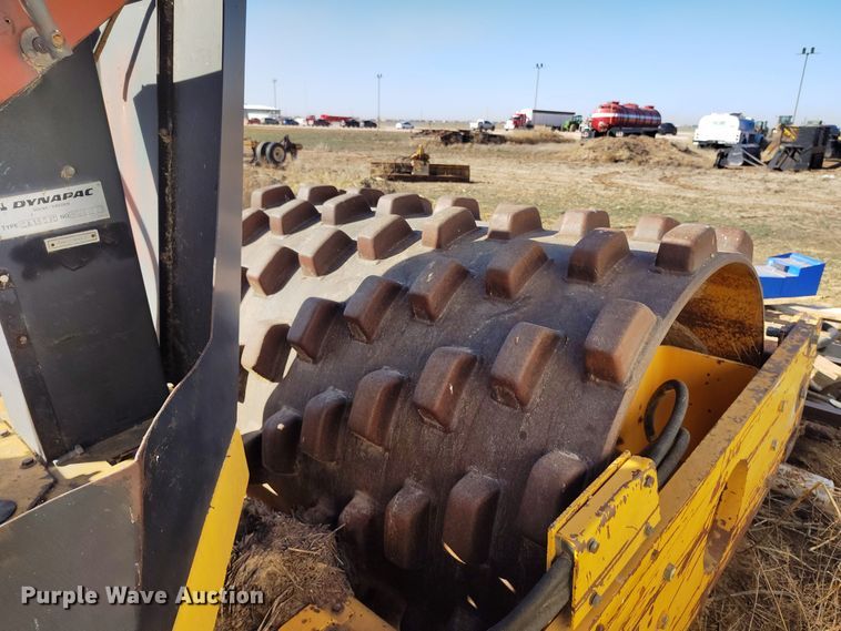 image for item EH0151 Dynapac CA15 II PD single drum vibratory roller