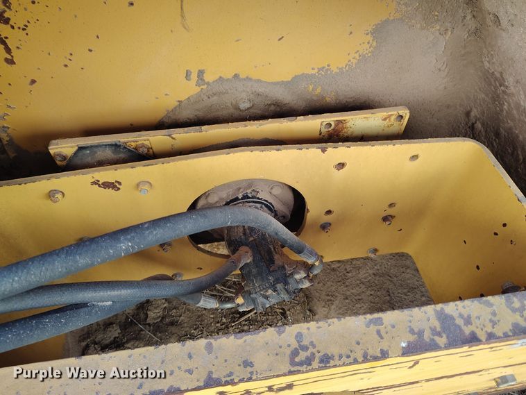 image for item EH0151 Dynapac CA15 II PD single drum vibratory roller