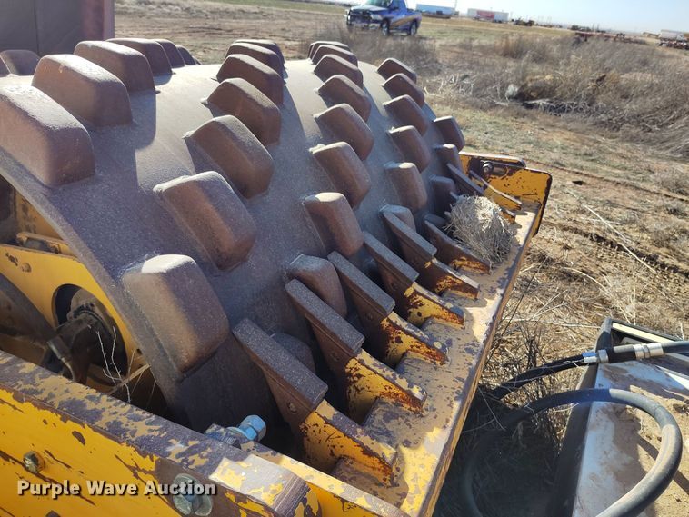 image for item EH0151 Dynapac CA15 II PD single drum vibratory roller