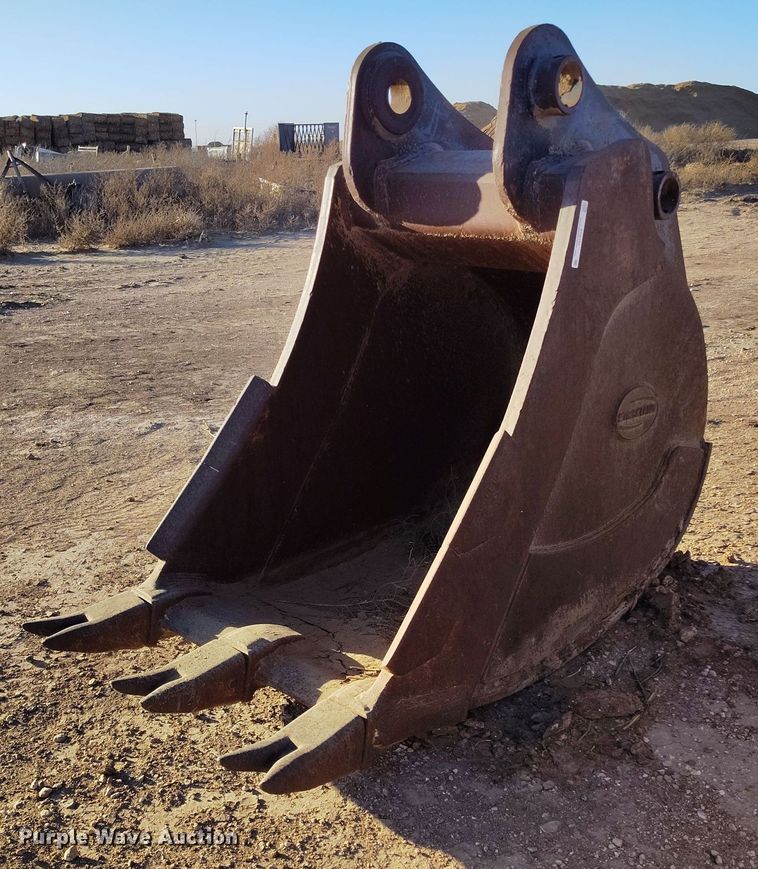 image for item EH0153 Strickland CX350 34