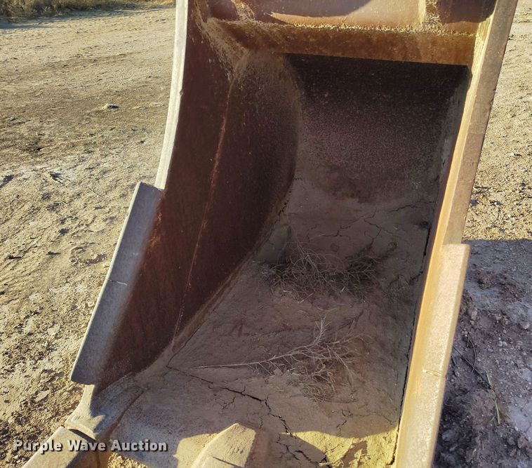 image for item EH0153 Strickland CX350 34