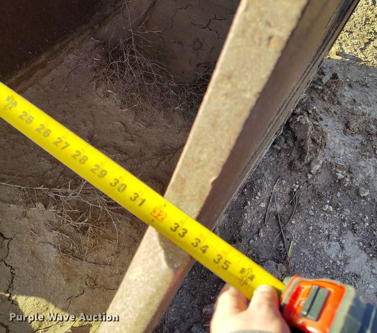 image for item EH0153 Strickland CX350 34