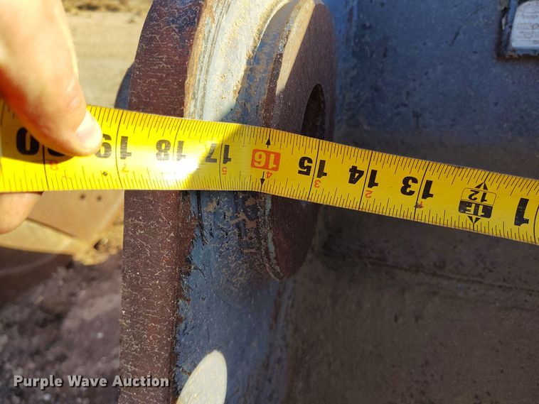 image for item EH0153 Strickland CX350 34