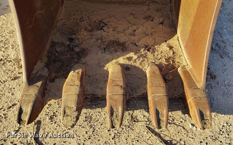 image for item EH0156 CNH Smart Fit SF40SYL 48