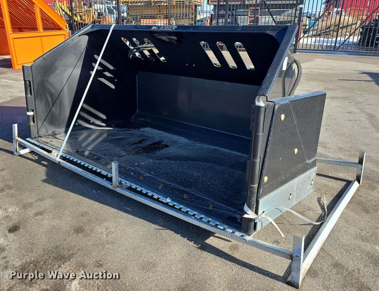 image for item EH8633 2024 Landy SWB91 skid steer bucket