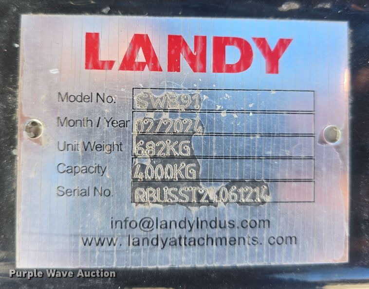 image for item EH8633 2024 Landy SWB91 skid steer bucket