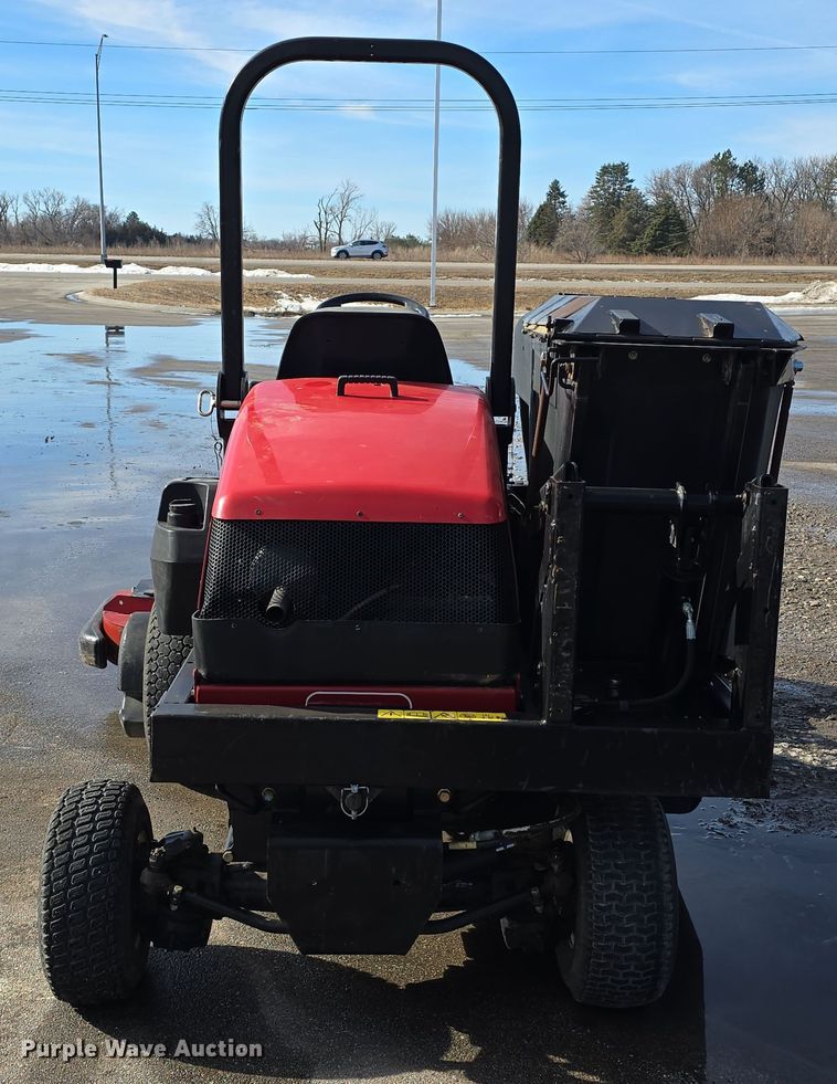 image for item EH8635 2016 Toro Groundsmaster 3280D lawn mower